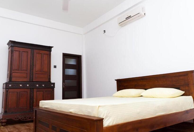 مبيت وإفطار Muthu Villa