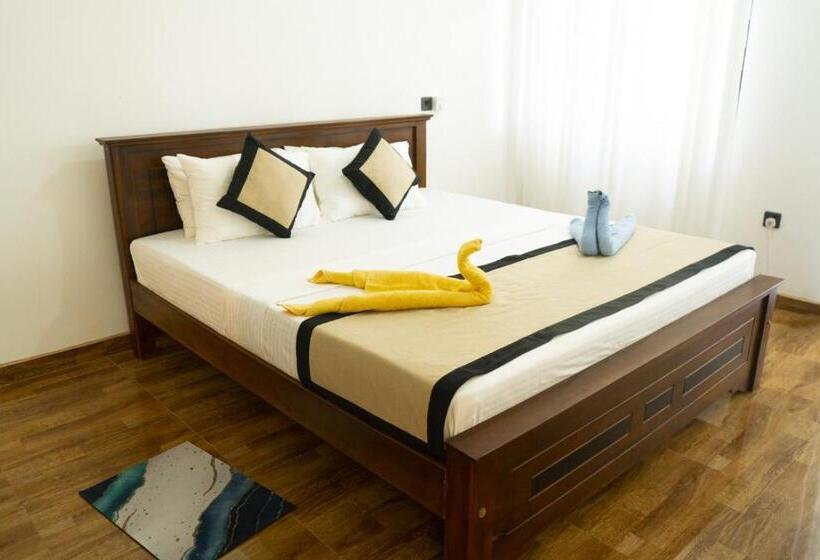 مبيت وإفطار Muthu Villa