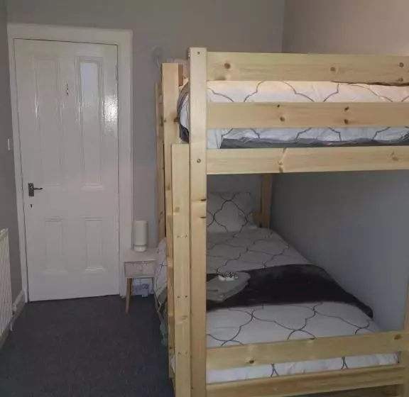 Castleview Is A Lovely Flat In A Listed Building