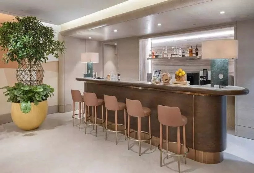 هتل Grand Hyatt İzmir İstinyePark