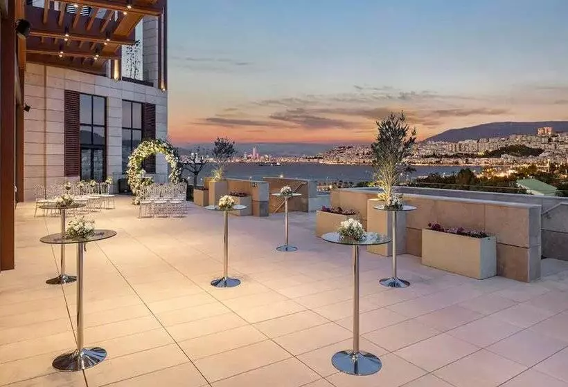 هتل Grand Hyatt İzmir İstinyePark