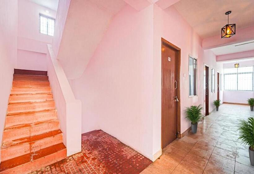 호텔 Oyo 92841 Flagship Karapakkam