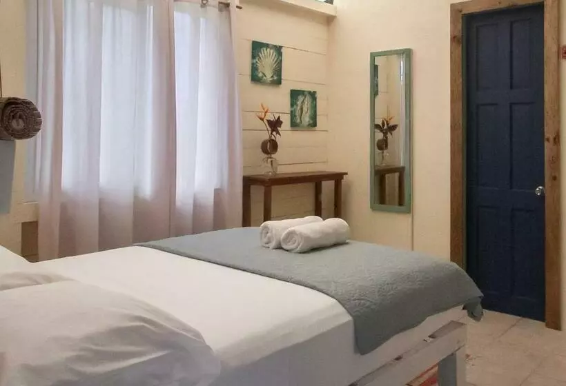 پانسیون Casa Ukare