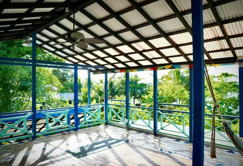 پانسیون Casa Ukare