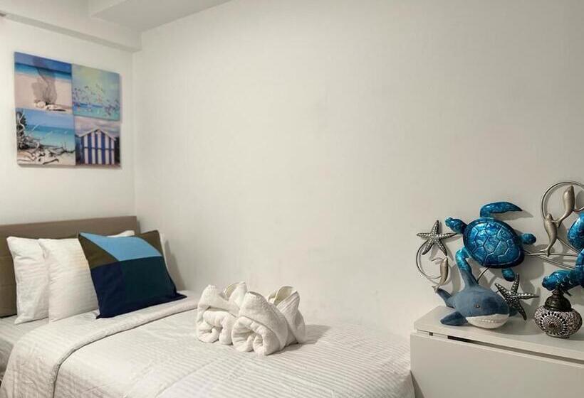 Arabic Mediterranean 2br At Azure Maldives Tower