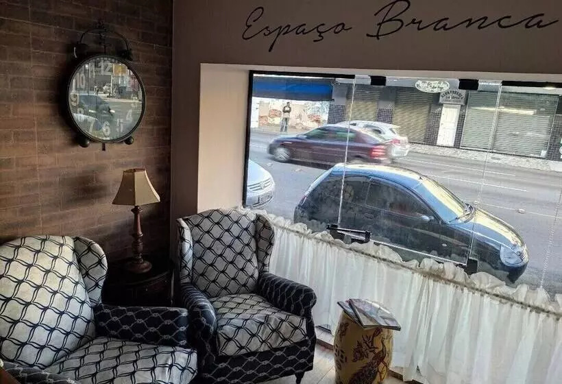 Kapselihotelli Avenida Hotel De Resende