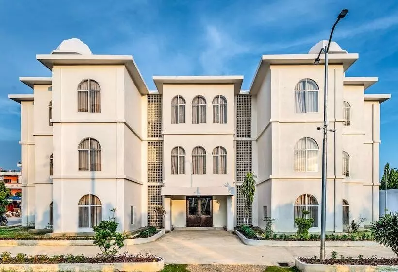 هتل Mithila Yatri Niwas