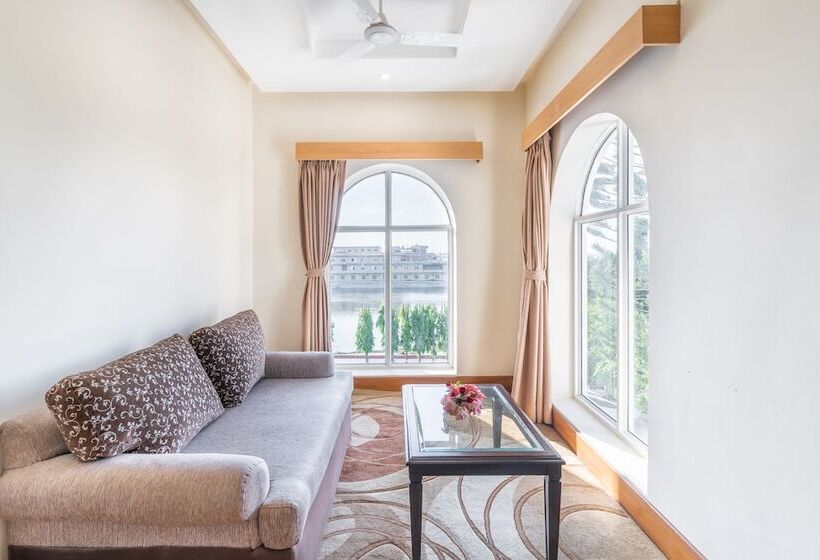 هتل Mithila Yatri Niwas