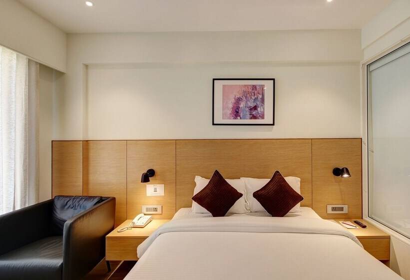 ホテル Mumbai House Ghansoli, Navi Mumbai