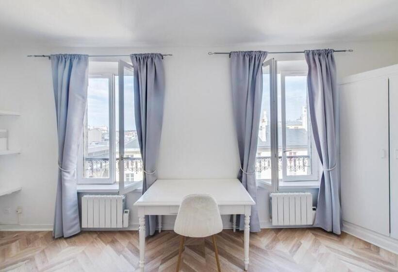 Le Milady Versailles