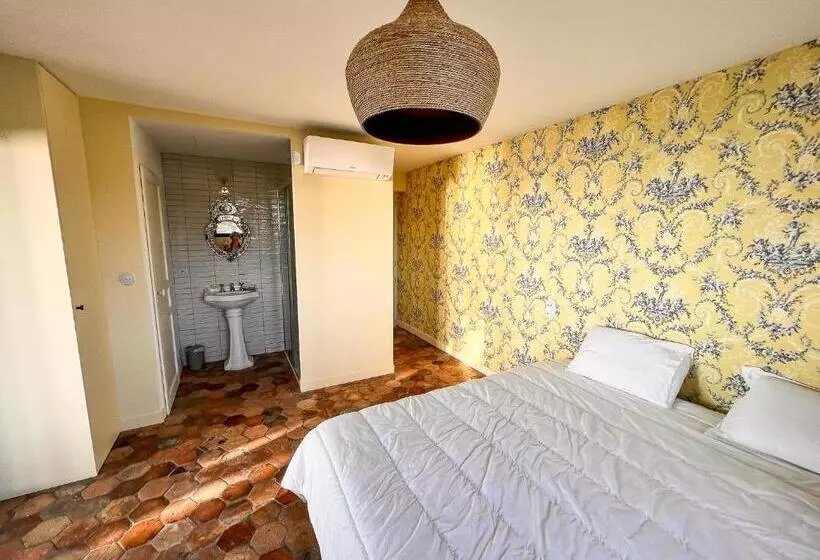 ペンション Deborah   Villa D Exception Avec Chambres D Hôtes
