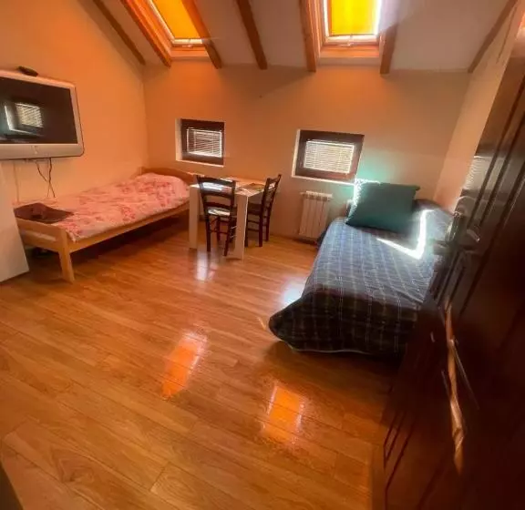 Bulevar Apartments