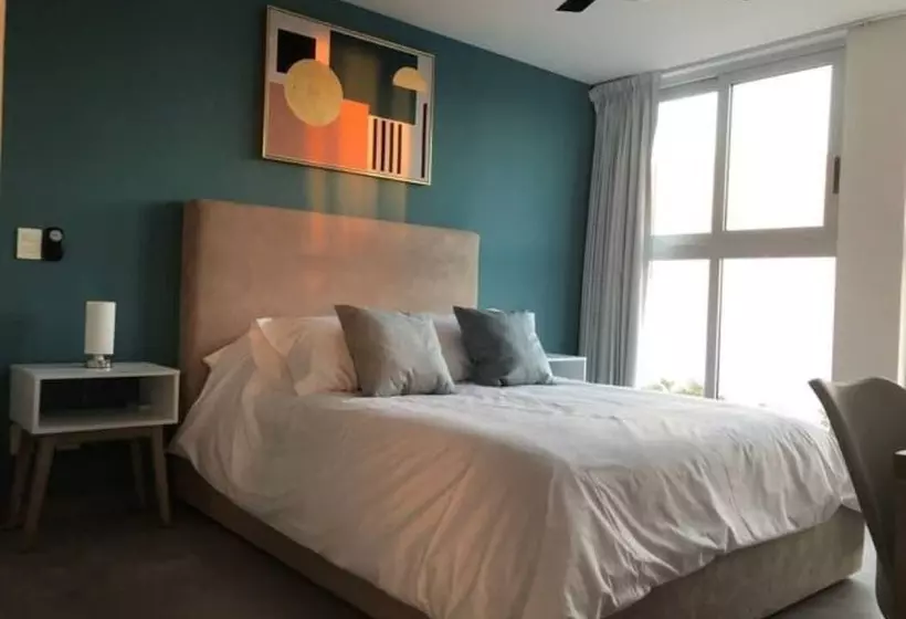 Incredible Apartment 8 Pax Near The Top Beach