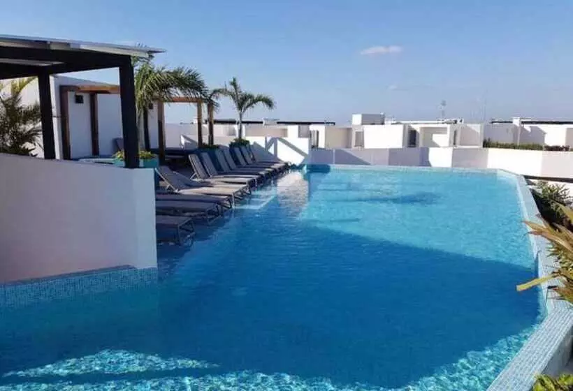 Incredible Apartment 8 Pax Near The Top Beach