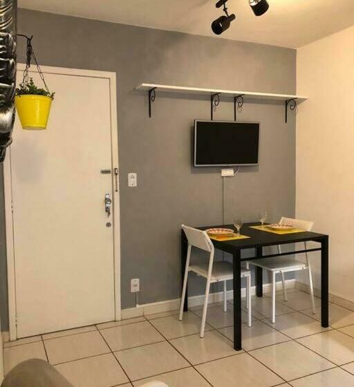 Studio Inteiro Em Blumenau, Bairro Ponta Aguda