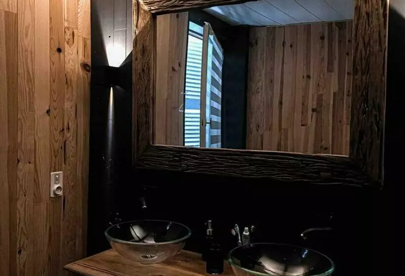 «coeur De Vie » Logement Hyper Centre De Bagnères De Bigorre