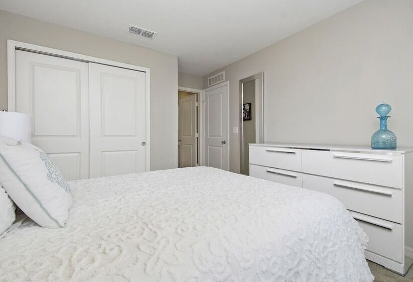 Stunning 4 Bd W/ Gameroom Close To Disney 5110k