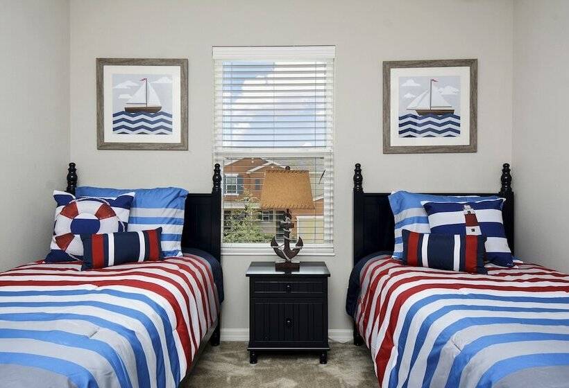 Stunning 4 Bd W/ Gameroom Close To Disney 5110k