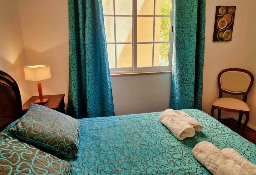 Tavira City Center 3br