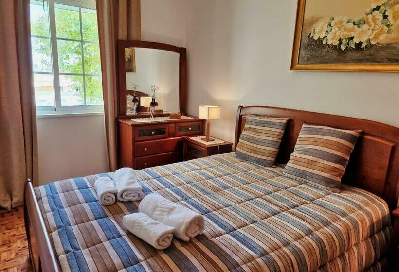 Tavira City Center 3br