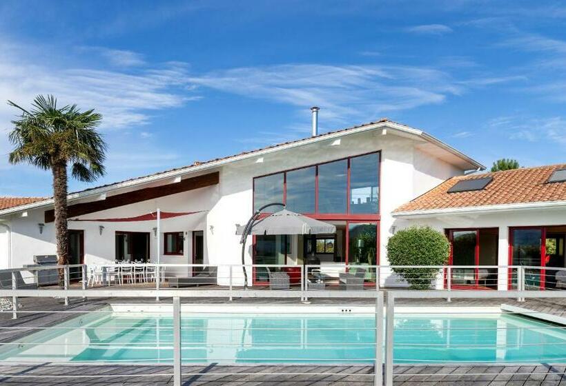 Villa D Architecte D Urrugne