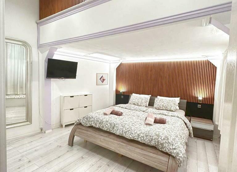 Yes, Yes! Lovely Apartment Good Amenities Budapest Center