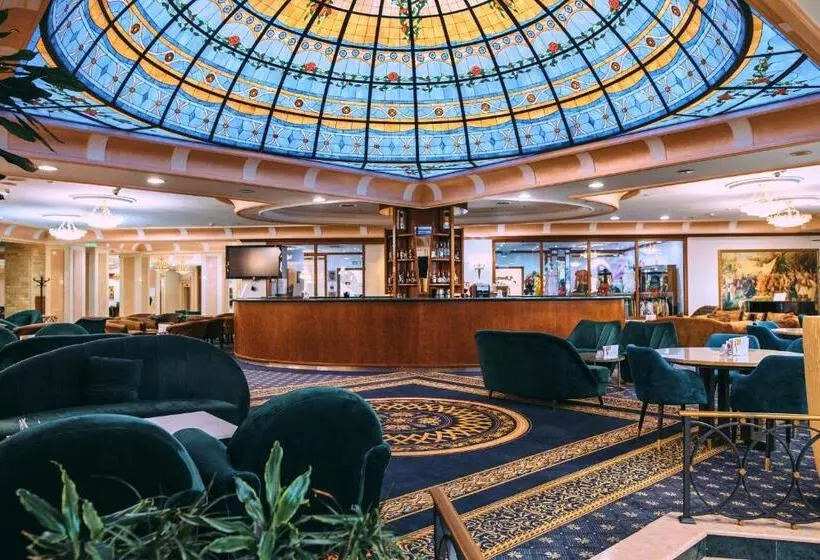 A Hoteli   Hotel Izvor