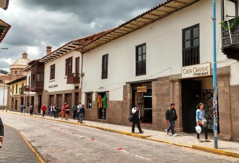 Casa Grande Colonial Palace