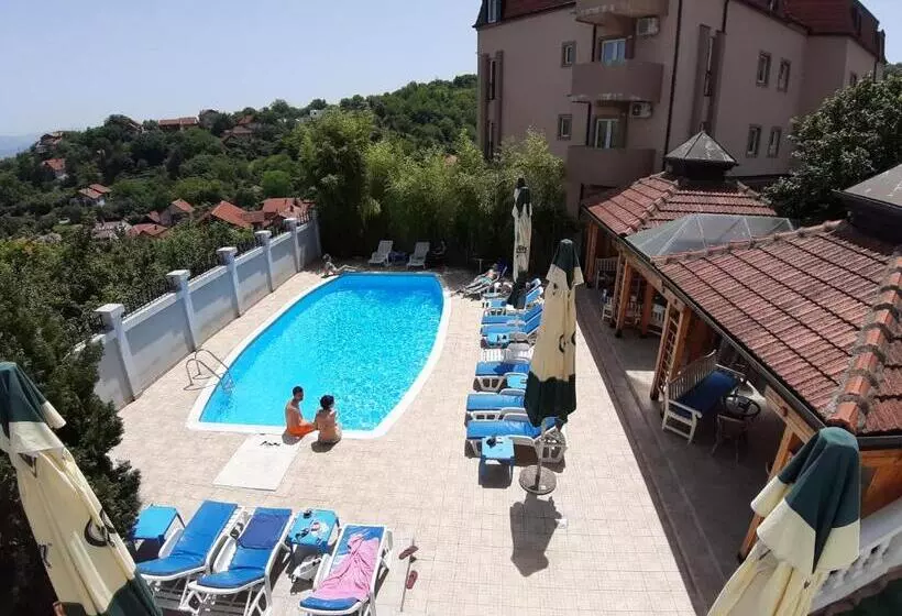 Garni Hotel Panorama Lux