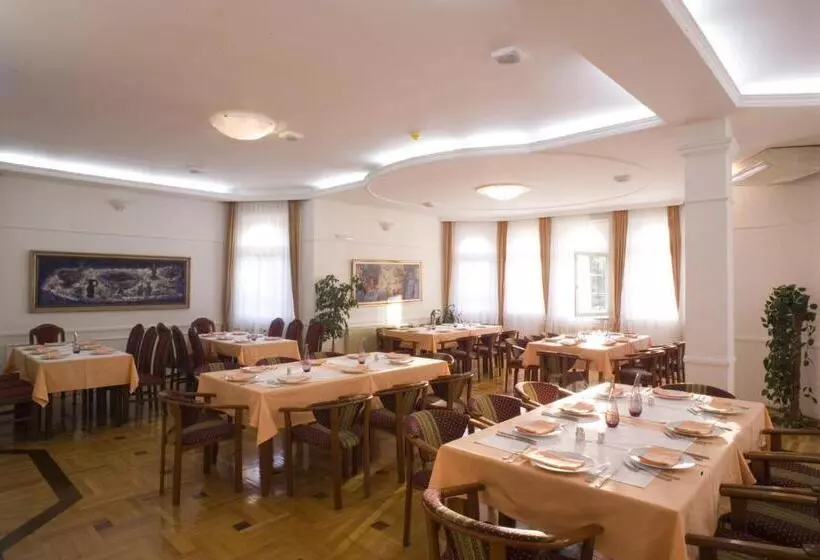 Garni Hotel Panorama Lux