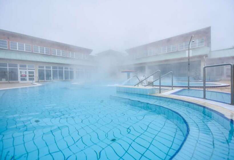 Aqua Hotel Termál