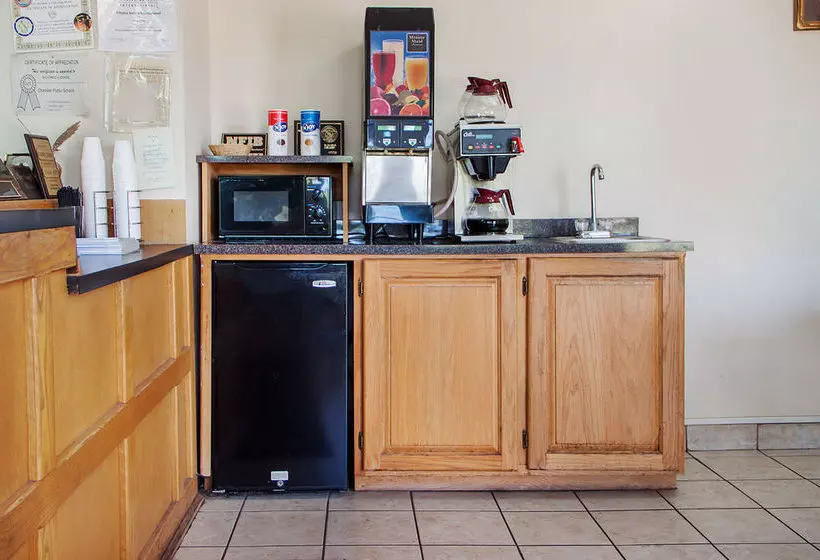 호텔 Econo Lodge Chandler