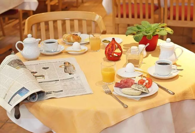 ホテル Garni Zum Eichwerder