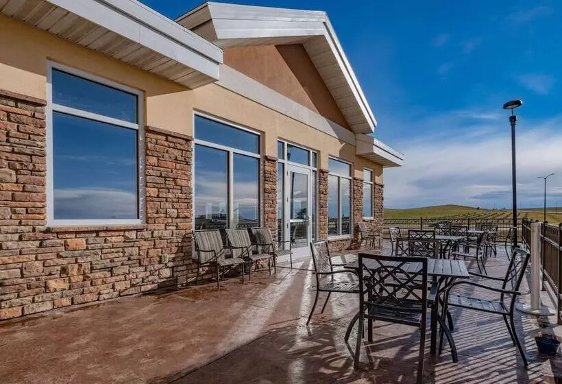 هتل Hawthorn Extended Stay By Wyndham Dickinson