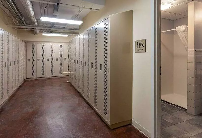 هتل Hawthorn Extended Stay By Wyndham Dickinson