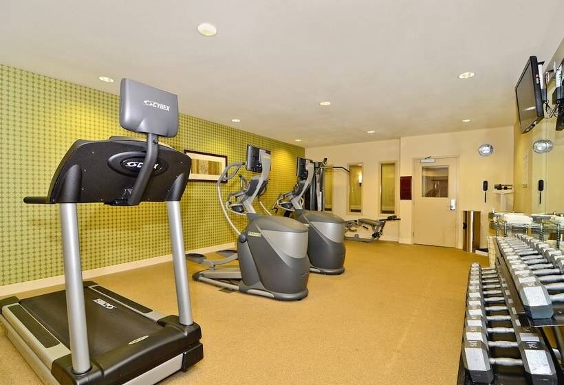 فندق Hawthorn Extended Stay By Wyndham Dickinson