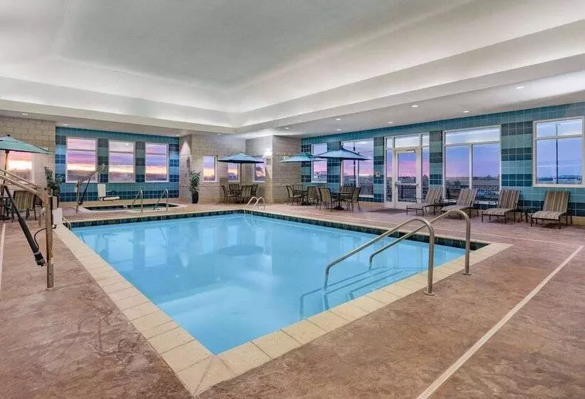 هتل Hawthorn Extended Stay By Wyndham Dickinson