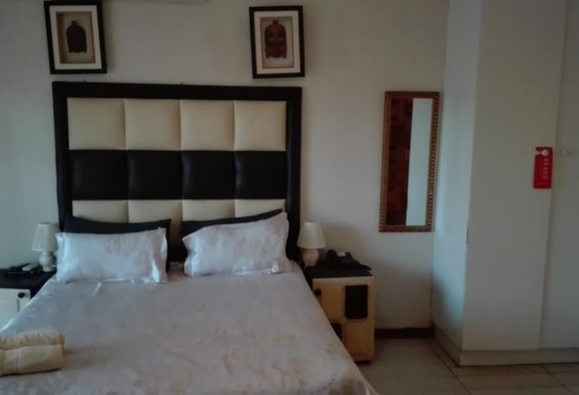 Hotel Lapeng Village