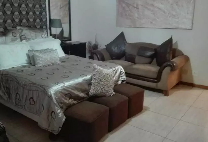 ホテル Lapeng Village