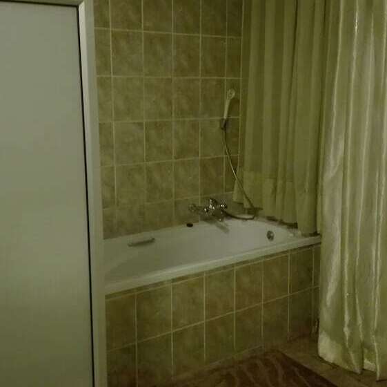 Hotel Lapeng Village