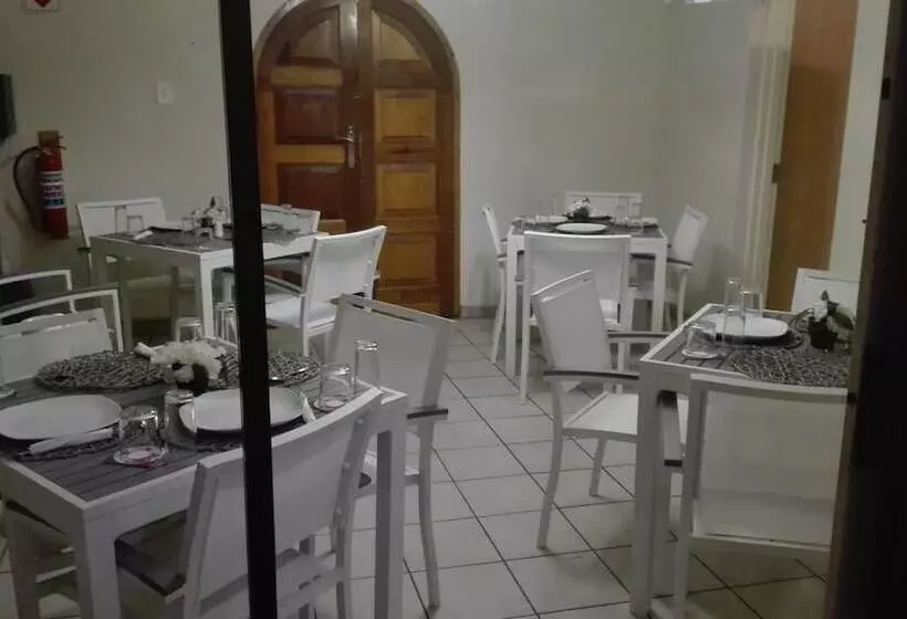 ホテル Lapeng Village