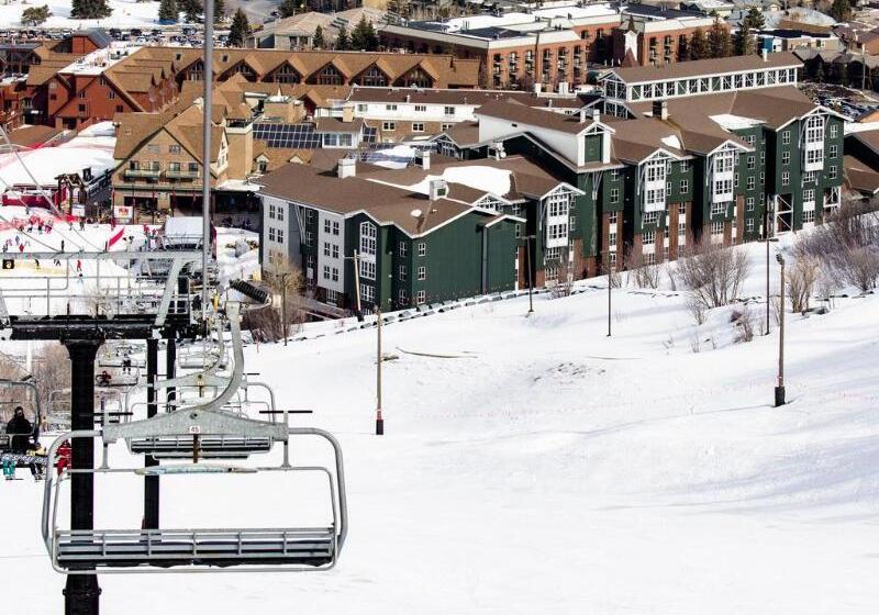 Отель Marriott's Mountainside