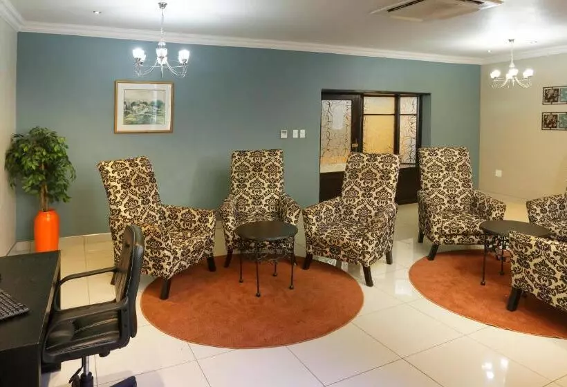 فندق Metcourt At Khoroni