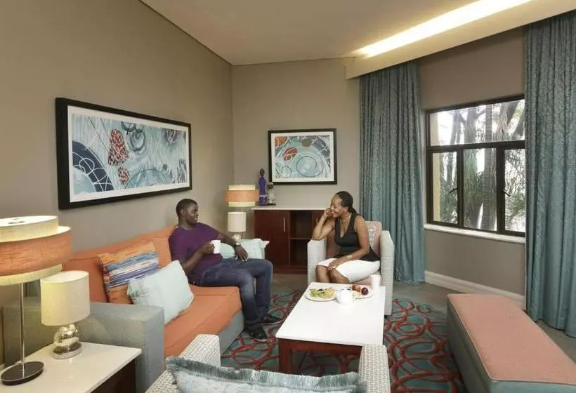 فندق Metcourt At Khoroni