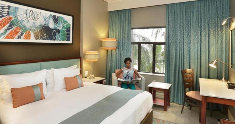 酒店 Metcourt At Khoroni