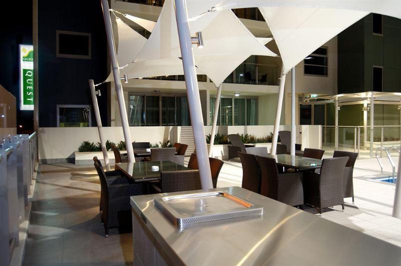 Отель Quest Scarborough