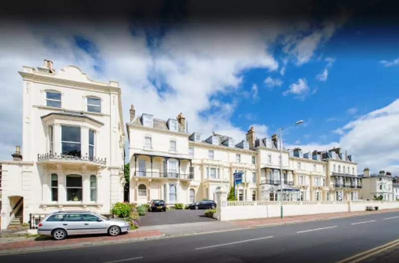 Отель Travelodge Tunbridge Wells