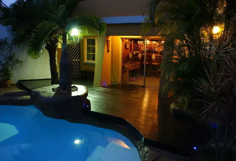 膳宿费 Africa Regent Guest House