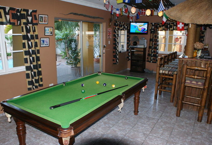 膳宿费 Africa Regent Guest House