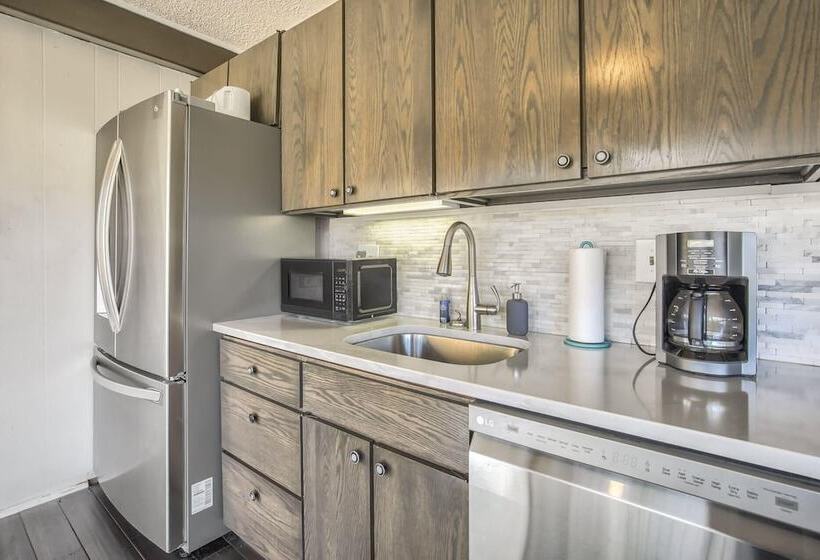 4br Cabin Mountain Views With Fireplace